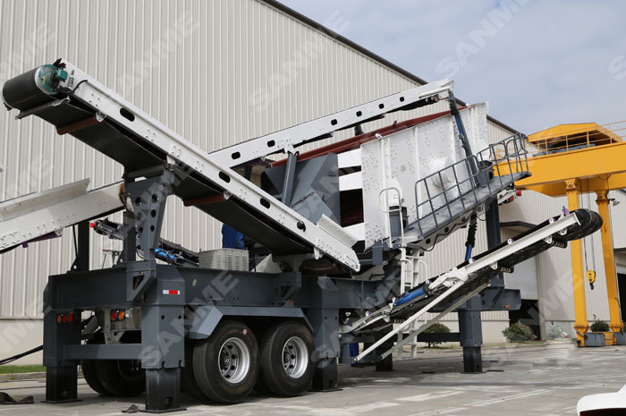 PP系列轮胎式移动筛分站