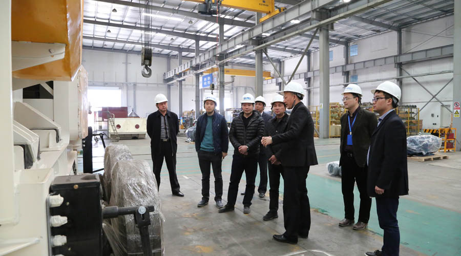 天津市武清区政府和镇政府领导莅临益达注册参观考察