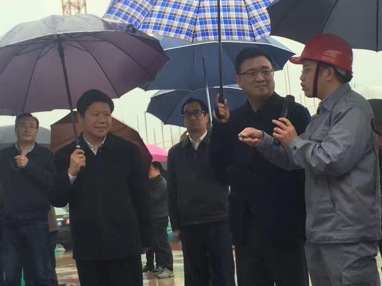 益达注册股份承建的浙江金华建筑垃圾处理破碎筛分生产线进入工程尾期