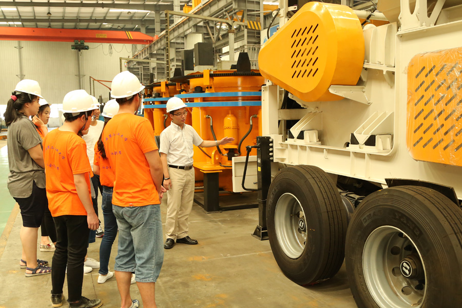天津第二工业大学研究生社会实践团就建筑垃圾资源化课题到益达注册股份参观学习