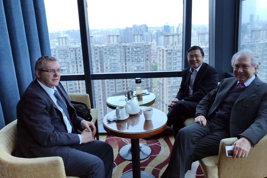 德国SK集团董事长莅临益达注册股份参加合资公司董事会