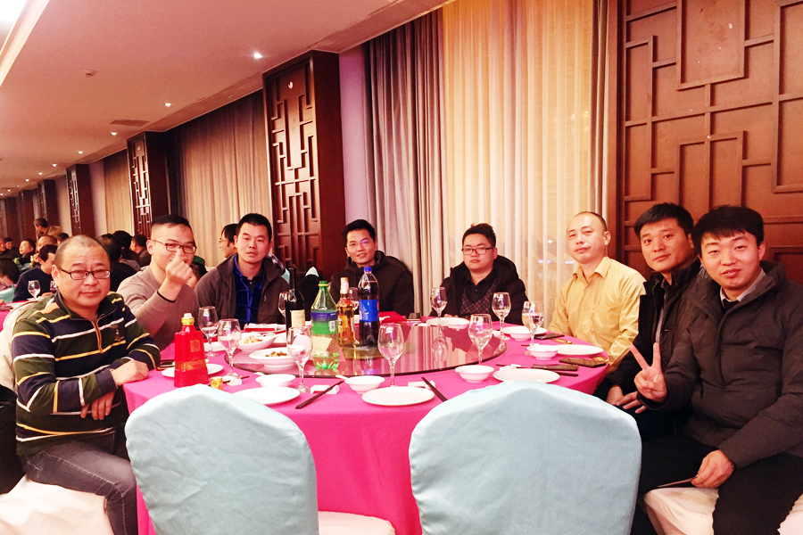 赢战猪年、共创辉煌--益达注册股份隆重举行2018年度表彰大会暨2019迎新年会