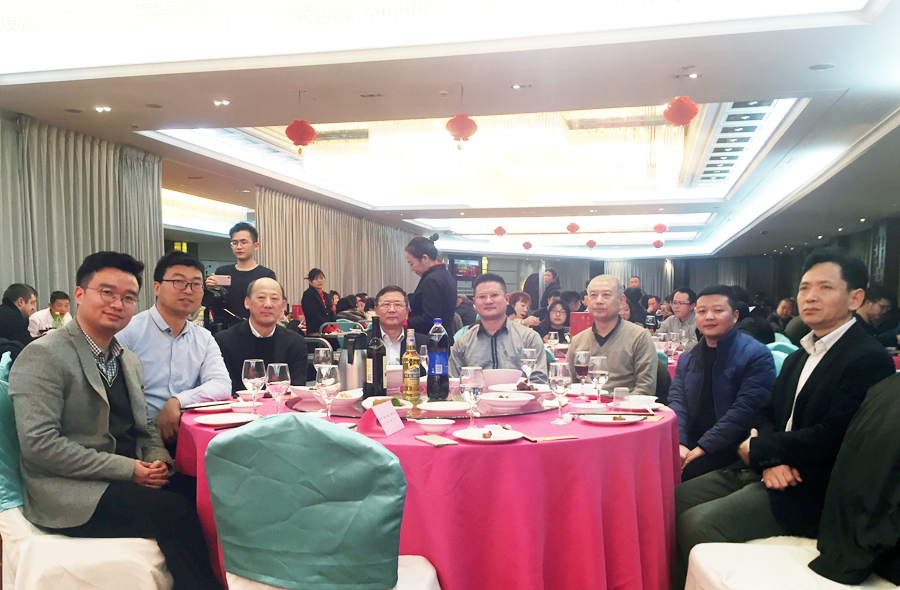 赢战猪年、共创辉煌--益达注册股份隆重举行2018年度表彰大会暨2019迎新年会