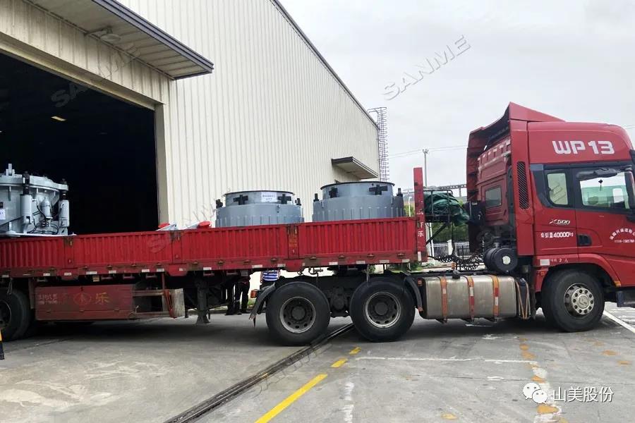 发货季｜益达注册股份高性能破碎筛分装备发往江西，助力当地基建项目建设及建筑固废资源化