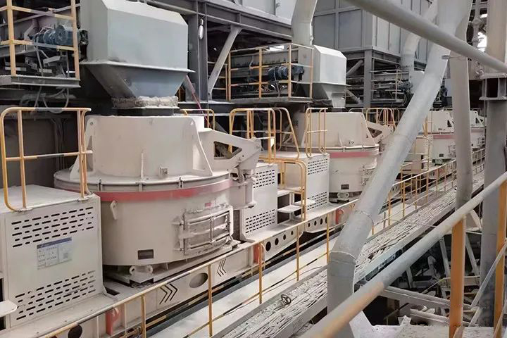 选购制砂机时，叶轮三孔和四孔哪种更好