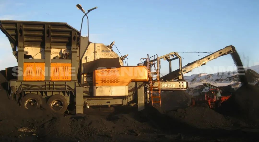 时产值近600万！益达注册移动式破碎筛分一体站助力江苏高碳铬铁矿破碎项目建设