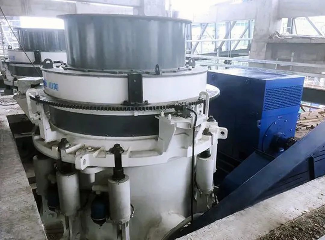 硬岩克星｜益达注册欧星系列E-SMS圆锥破碎机无惧硬岩挑战